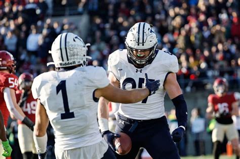 Buckley: Double celebration as Yale beats Harvard, clinches Ivy .